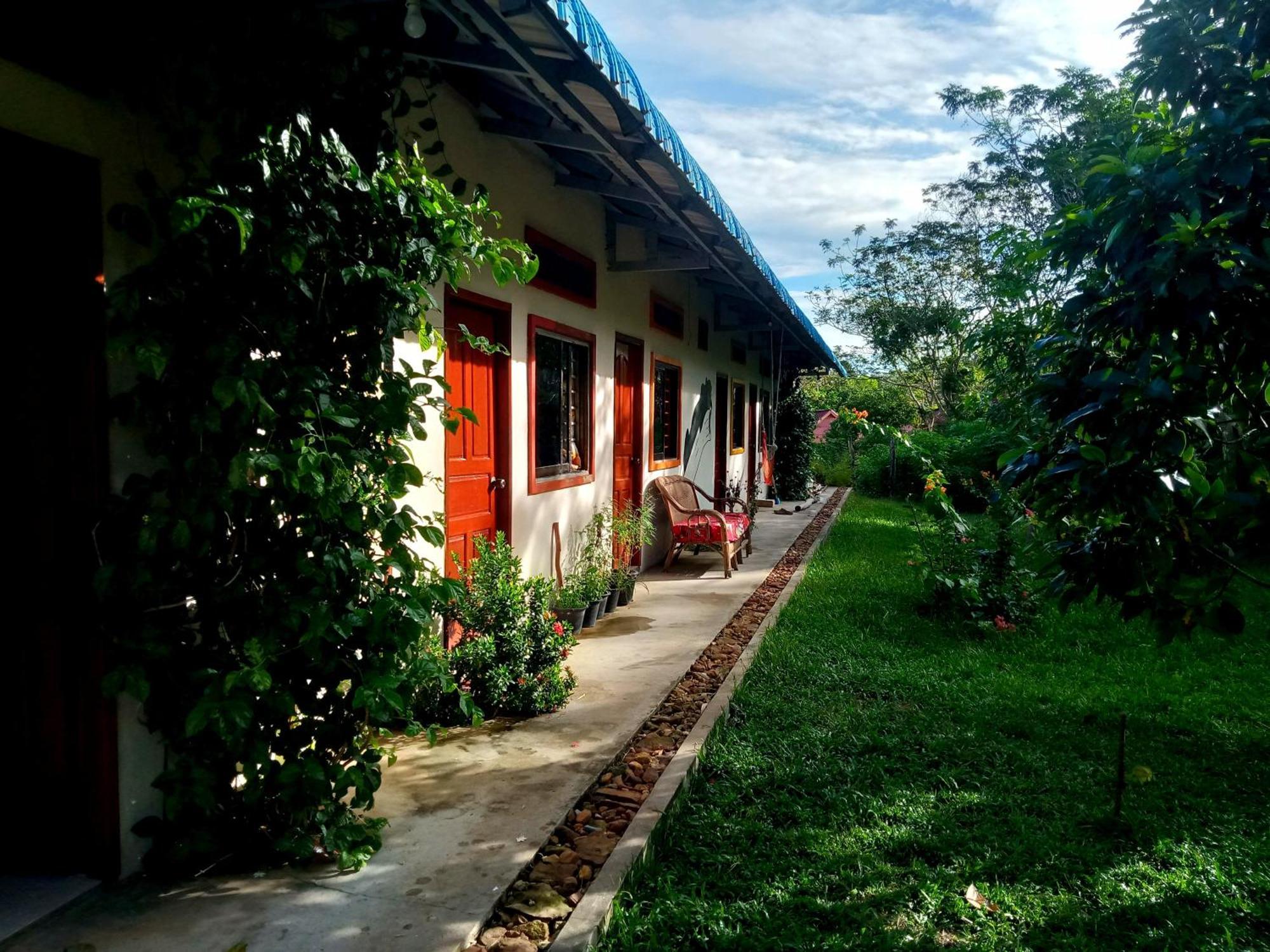 Baloo Guesthouse Koh Rong Sanloem Exteriör bild